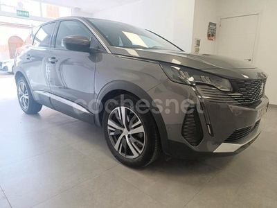 Gris / plata Usado 2021 Peugeot 3008 Allure SUV | 20.690 € (Caro)