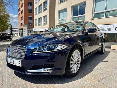 Usado Jaguar XF Luxury 200 CV (147 kW) 2015 Azul Berlina