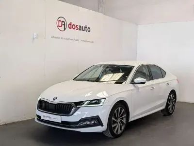 Usado Skoda Octavia Style 150 CV (110 kW) 2022 Blanco Utilitario
