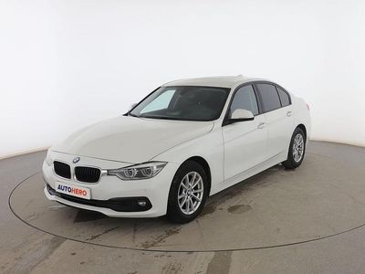 Blanco Usado 2017 BMW 318 Comfort Edition Berlina | 16.999 € (Precio justo)