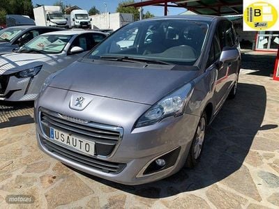 Usado Peugeot 5008 Active 115 CV (84 kW) 2013 Gris Monovolumen