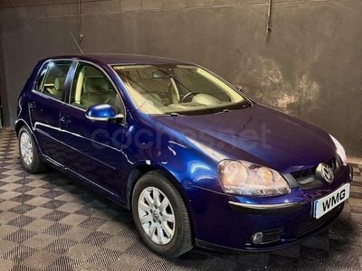Usado VW Golf IV Highline 102 CV (75 kW) 2006 Azul Berlina