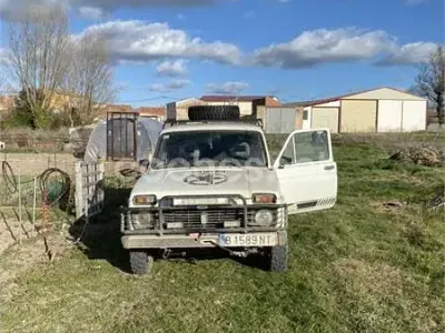 Usado Lada niva 78 CV (57 kW) 1994 Blanco SUV