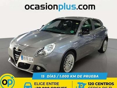 Gris Usado 2016 Alfa Romeo Giulietta Utilitario | 7315 € (Super precio)