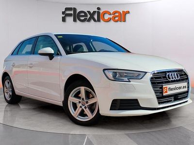 Usado Audi A3 Premium 150 CV (110 kW) 2019 Blanco Berlina