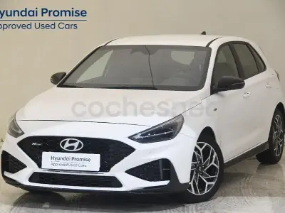 Begagnad Hyundai i30 N Line 100 HK (73 kW) 2025 Vit Sedan
