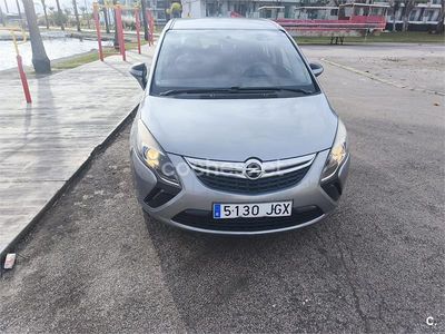 Usado Opel Zafira Tourer Selective 130 CV (95 kW) 2015 Gris / plata Monovolumen