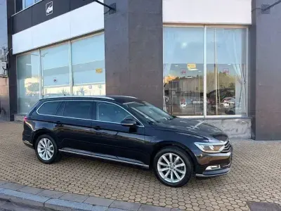 Käytetty VW Passat Advance 150 HP (110 kW) 2018 Sininen Farmari