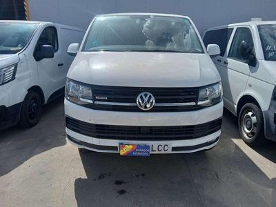 Blanco Usado 2019 VW Caravelle Monovolumen | 24.900 €