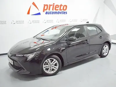 Usado Toyota Corolla Active 122 CV (89 kW) 2022 Negro Berlina
