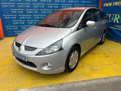 Usado Mitsubishi Grandis Intense 136 HP (100 kW) 2006 Cinzento Monovolume