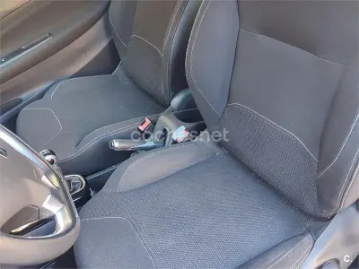 Usado Citroën DS3 112 CV (82 kW) 2011 Granate Utilitario