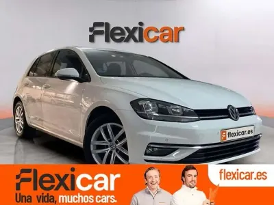 Begagnad VW Golf VII Sport 116 HK (85 kW) 2018 Vit Halvkombi