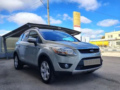 Usado Ford Kuga Trend 136 CV (100 kW) 2008 Beige SUV