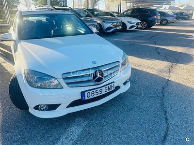 Usado Mercedes C220 Avantgarde 170 CV (125 kW) 2009 Blanco Berlina