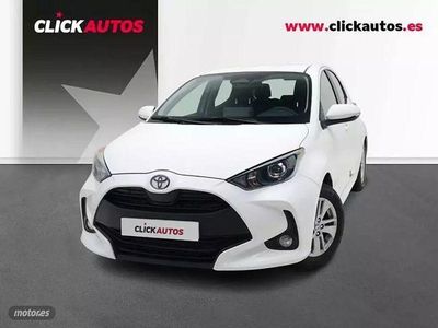Usado Toyota Yaris Hybrid Business Edition 116 CV (85 kW) 2025 Blanco