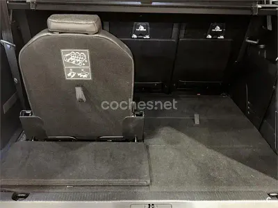 Usado Peugeot 5008 Allure 130 CV (95 kW) 2018 Blanco SUV