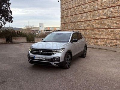 Usado VW T-Cross Advance 110 CV (80 kW) 2021 Gris / plata SUV