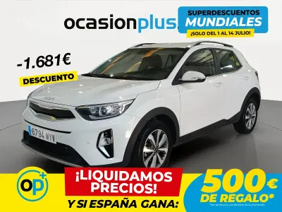Usado Kia Stonic 100 CV (73 kW) 2025 Blanco SUV