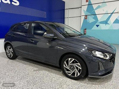 Gris Usado 2024 Hyundai i20 Berlina | 18.995 € (Un poco caro)
