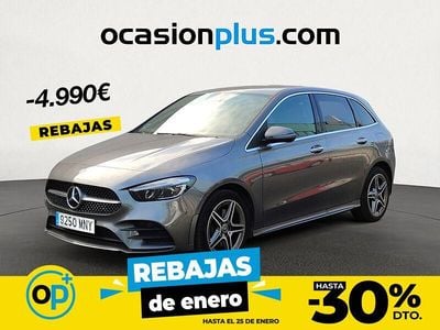 Gris / plata Usado 2024 Mercedes B250e Monovolumen | 31.790 € (Precio justo)