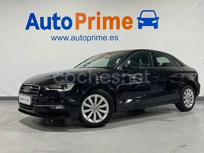 Usado Audi A3 Advanced Plus 110 CV (80 kW) 2016 Negro Berlina