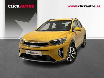 Usado Kia Stonic 100 HP (73 kW) 2025 Amarelo SUV