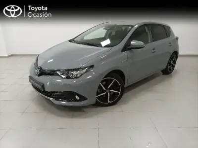 Usado Toyota Auris Hybrid