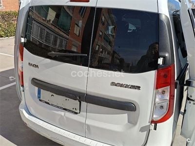 Usado Dacia Dokker Ambiance 100 CV (73 kW) 2017 Blanco Monovolumen