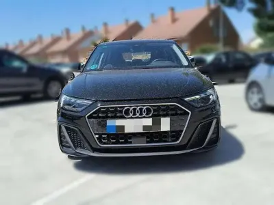 Usado Audi A1 Sportback S-Line 116 CV (85 kW) 2022 Negro Utilitario