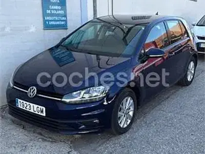 Usado VW Golf VII Edition 115 CV (84 kW) 2020 Azul Berlina