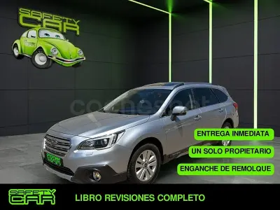 Usado Subaru Outback 150 CV (110 kW) 2017 Gris / plata Familiar