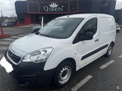 Blanco Usado 2016 Peugeot Partner Tepee Style Monovolumen | 7000 € (Precio justo)
