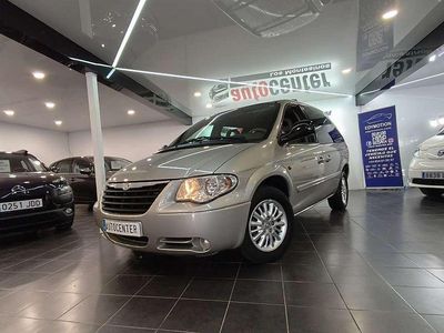 Usado Chrysler Voyager 150 CV (110 kW) 2006 Beige Monovolumen