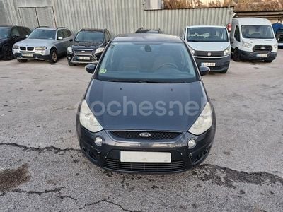 Gris / plata Usado 2007 Ford S-MAX Trend Monovolumen | 3480 € (Precio justo)