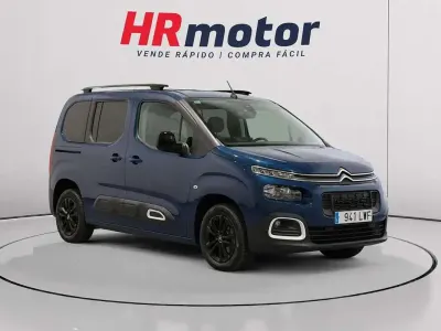 Usado Citroën Berlingo Feel 131 CV (96 kW) 2022 Azul Monovolumen
