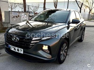 Usado Hyundai Tucson 150 CV (110 kW) 2023 Gris / plata SUV