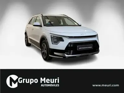 Usado Kia Niro 129 CV (94 kW) 2024 Blanco SUV