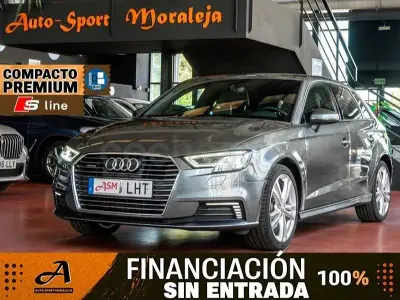 Usado Audi e-tron S-Line 204 CV (150 kW) 2020 Gris / plata SUV