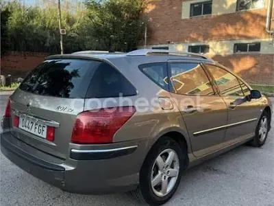 Usado Peugeot 407 Sport 136 CV (100 kW) 2006 Beige Familiar