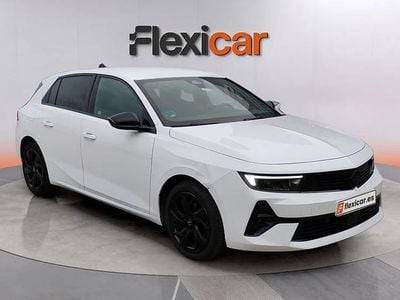 Usado Opel Astra Elegance 131 CV (96 kW) 2023 Blanco Berlina