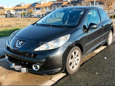 Negro Usado 2008 Peugeot 207 Berlina | 3800 € (Precio justo)