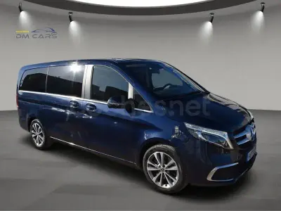 Usado Mercedes V250 Avantgarde 190 CV (139 kW) 2022 Azul Monovolumen