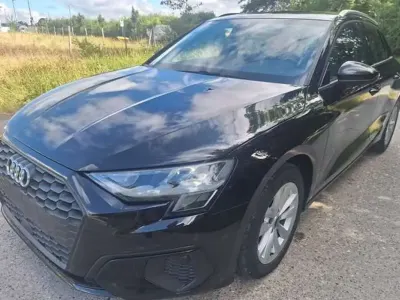 Usado Audi A3 Advanced 110 CV (80 kW) 2022 Negro Berlina