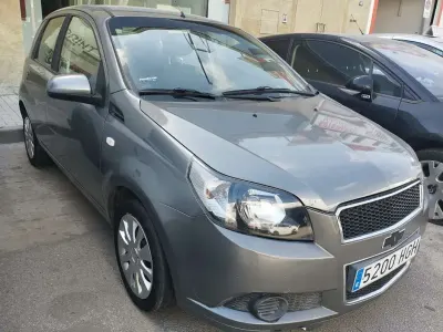 Usado Chevrolet Aveo LT 86 CV (63 kW) 2011 Gris Utilitario