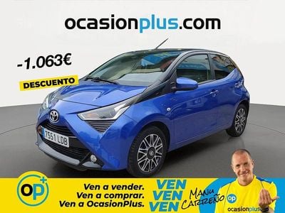 Occasion Toyota Aygo X-play 72 PK (52 kW) 2019 Blauw Hatchback