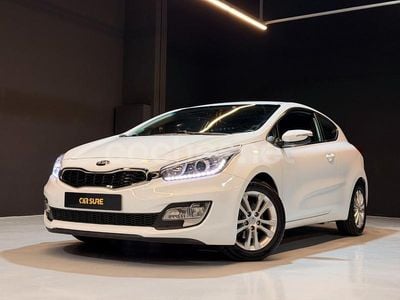 Blanco Usado 2013 Kia Ceed Utilitario | 6990 € (Precio justo)