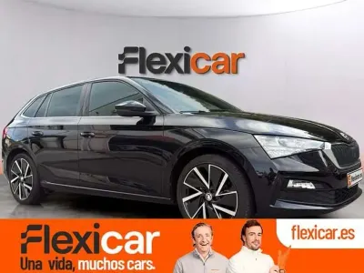Usado Skoda Scala Sport 150 CV (110 kW) 2021 Negro Utilitario