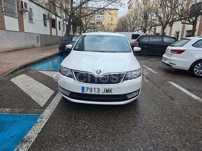 Usado Skoda Rapid Ambition 116 CV (85 kW) 2016 Blanco Berlina