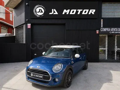Usado Mini Cooper D 116 CV (85 kW) 2018 Azul Utilitario